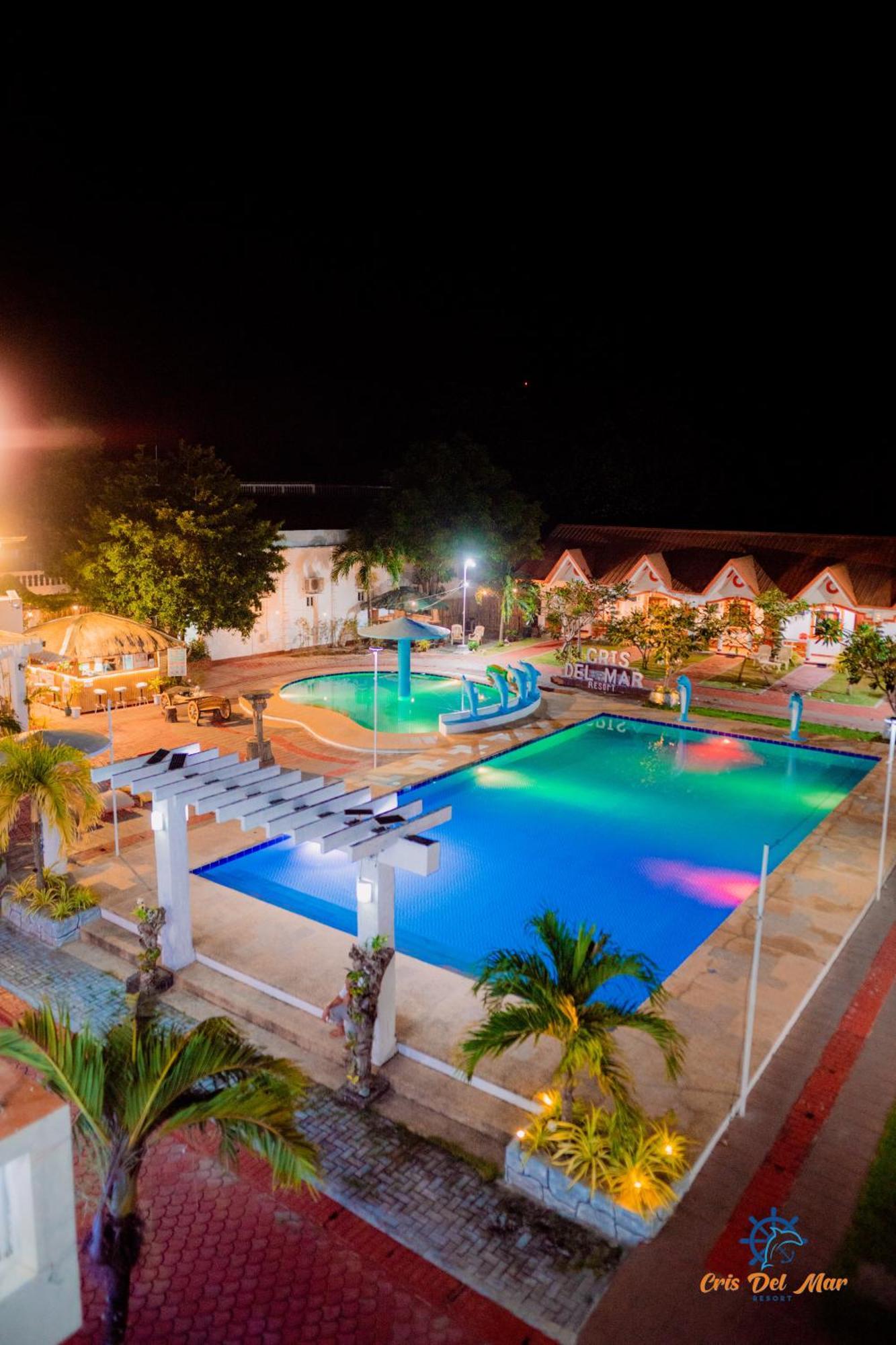 Cris Del Mar Resort Bolinao Exterior foto