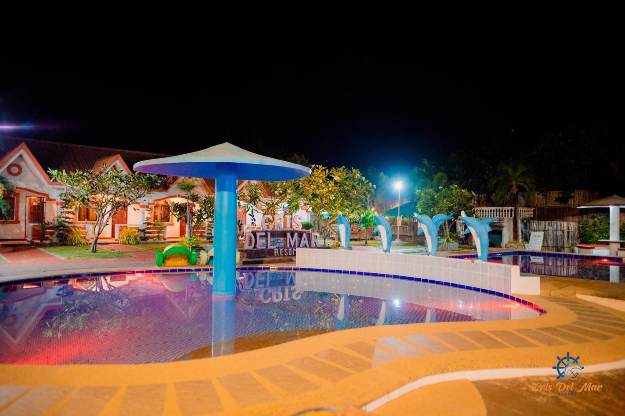 Cris Del Mar Resort Bolinao Exterior foto