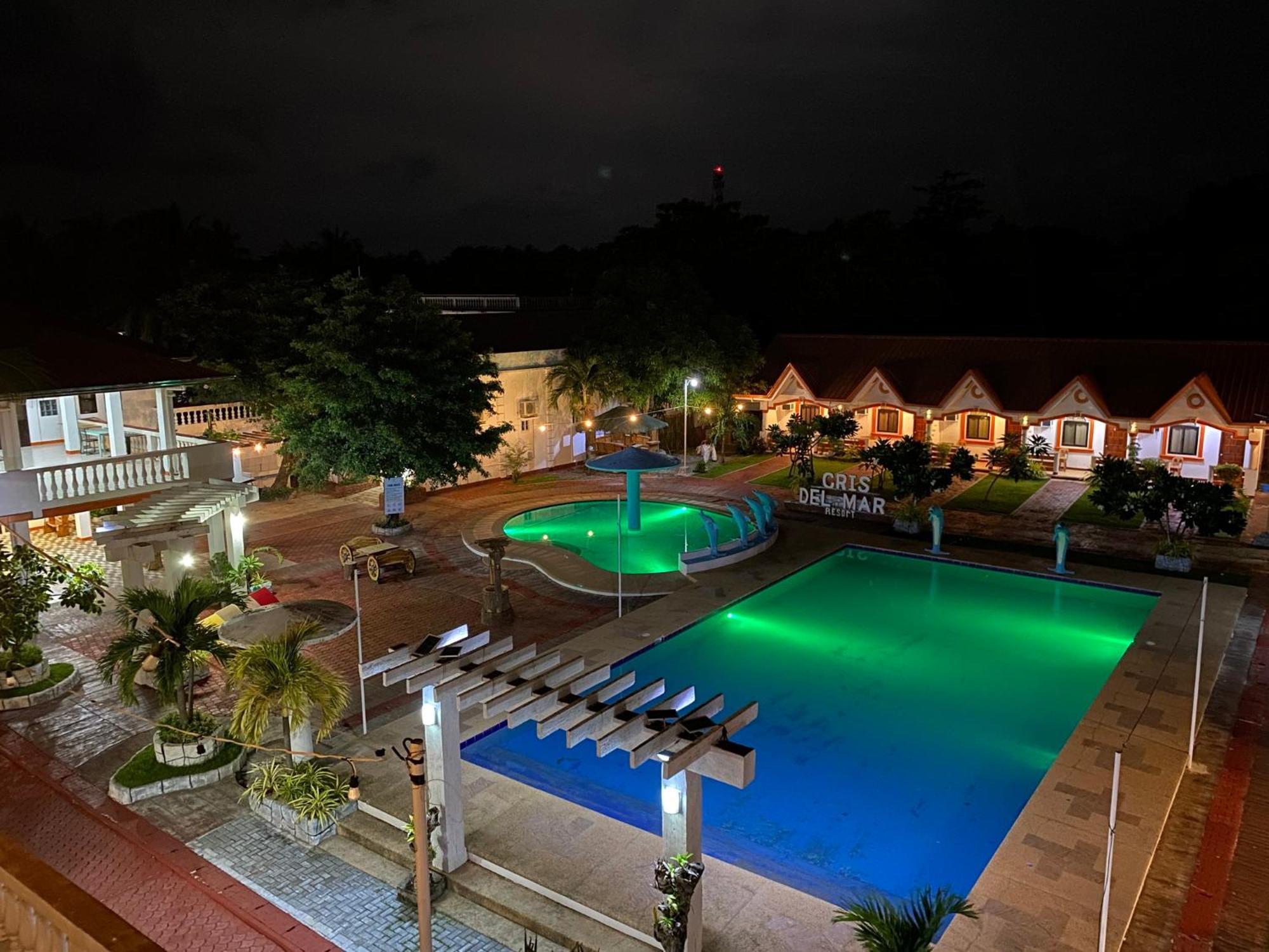 Cris Del Mar Resort Bolinao Exterior foto